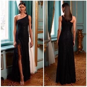 Alamour The Label Fiona One Shoulder Lace Formal Gown Black